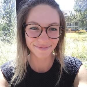 Meet your Posher, Naomi